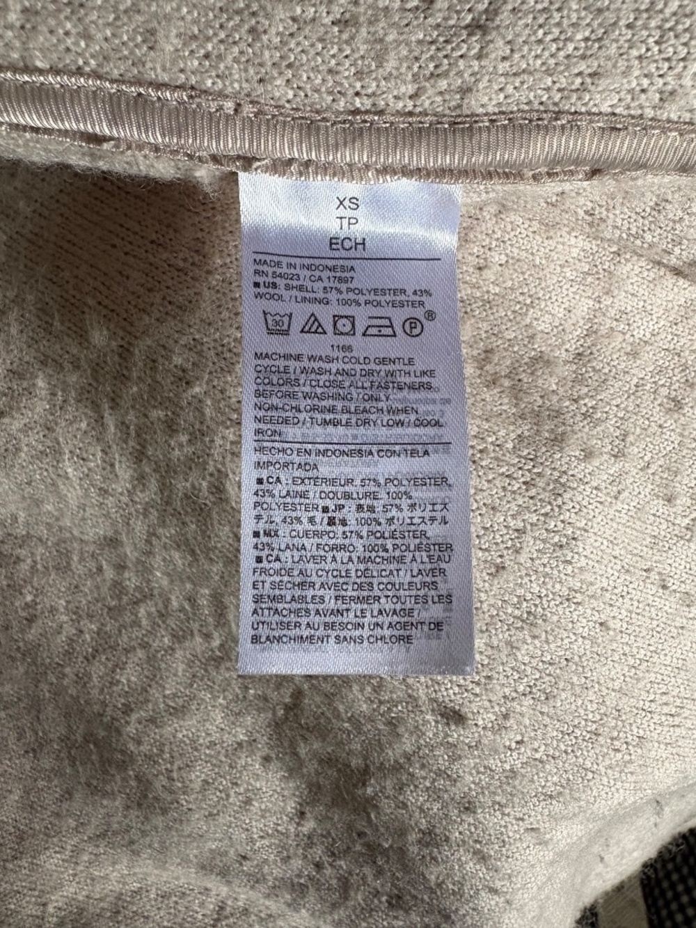 Knit Boucle Coat - Picture 4 of 4